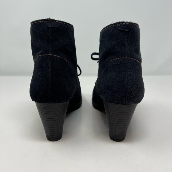 Clarks Booties Women's 8.5M Dark Blue Suede Leather Lace-Up Heel Preppy Romantic - Picture 7 of 11